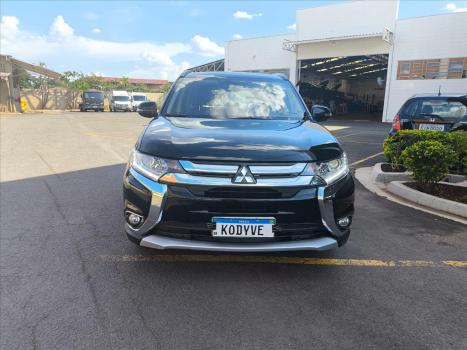 MITSUBISHI Outlander 2.0 16V 4P AUTOMTICO, Foto 9