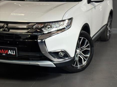 MITSUBISHI Outlander 2.0 16V 4P AUTOMTICO, Foto 5