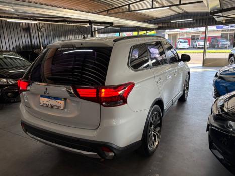 MITSUBISHI Outlander 2.0 16V 4P AUTOMTICO, Foto 6