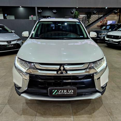 MITSUBISHI Outlander 2.0 16V 4P AUTOMTICO, Foto 2