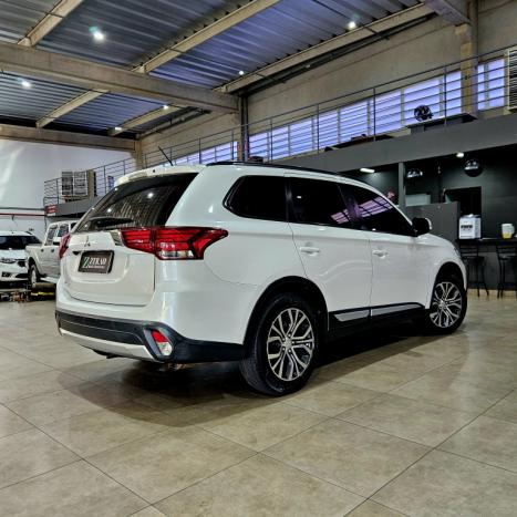 MITSUBISHI Outlander 2.0 16V 4P AUTOMTICO, Foto 4