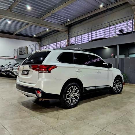 MITSUBISHI Outlander 2.0 16V 4P AUTOMTICO, Foto 4