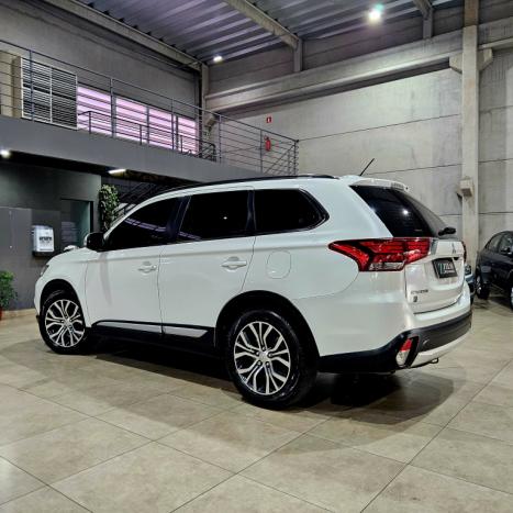 MITSUBISHI Outlander 2.0 16V 4P AUTOMTICO, Foto 5