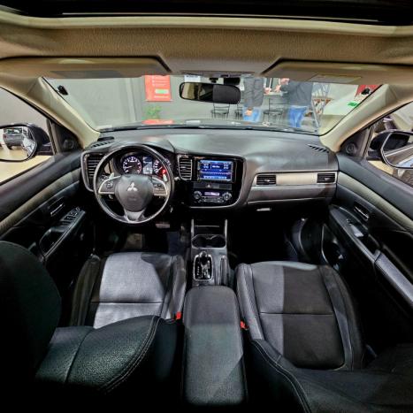 MITSUBISHI Outlander 2.0 16V 4P AUTOMTICO, Foto 6