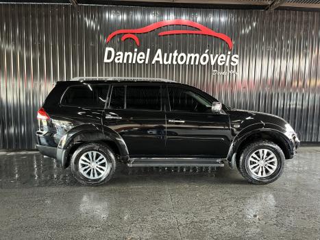 MITSUBISHI Pajero 3.2 16V 4P 4X4 7 LUGARES HPE TURBO DIESEL INTERCOOLER AUTOMTICO, Foto 7