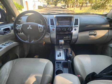 MITSUBISHI Pajero Dakar 3.2 16V 4P HPE 4X4  7 LUGARES TURBO INTECOOLER DIESEL AUTOMTICO, Foto 10