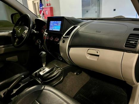 MITSUBISHI Pajero Dakar 3.2 16V 4P HPE 4X4  7 LUGARES TURBO INTECOOLER DIESEL AUTOMTICO, Foto 14