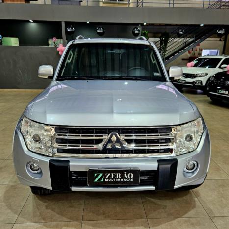 MITSUBISHI Pajero Full 3.2 16V 4P HPE 4X4 TURBO DIESEL INTERCOOLER AUTOMTICO, Foto 2