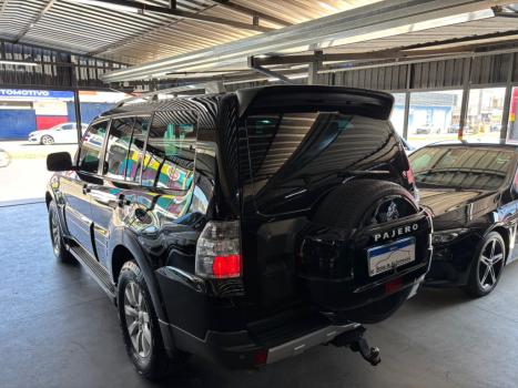 MITSUBISHI Pajero Full 3.8 V6 24V 4X4 AUTOMTICO, Foto 2
