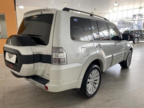 MITSUBISHI Pajero Full 3.2 16V 4P HPE 4X4 TURBO DIESEL INTERCOOLER AUTOMTICO, Foto 8