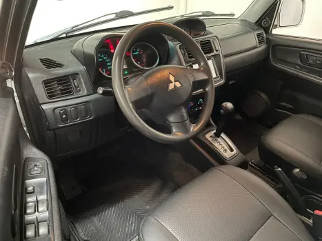 MITSUBISHI Pajero TR4 2.0 16V 4P 4X4 FLEX AUTOMTICO, Foto 9