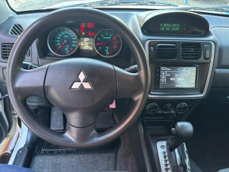 MITSUBISHI Pajero TR4 2.0 16V 4P 4X4 FLEX AUTOMTICO, Foto 8