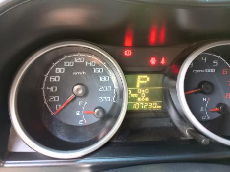 MITSUBISHI Pajero TR4 2.0 16V 4P 4X4 AUTOMTICO, Foto 8