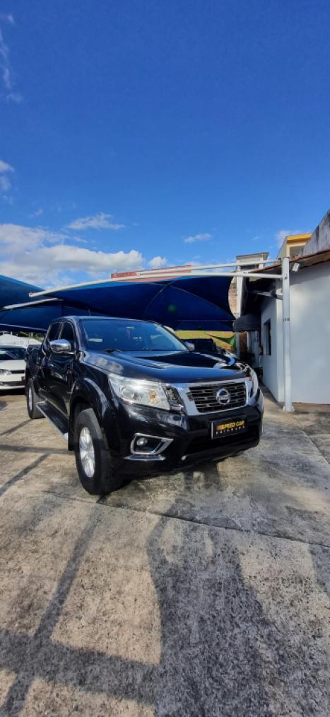 NISSAN Frontier 2.3 16V XE 4X4 CABINE DUPLA BI-TURBO DIESEL AUTOMTICO, Foto 2