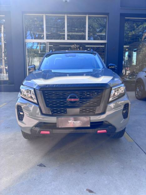 NISSAN Frontier 2.3 16V PRO4X CABINE DUPLA 4X4 BI-TURBO DIESEL AUTOMTICO, Foto 4