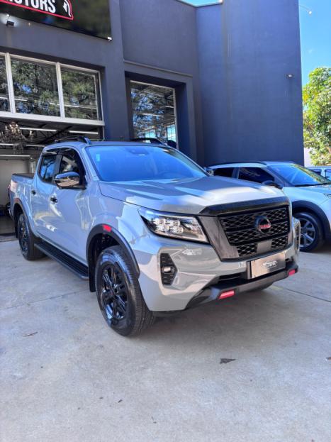 NISSAN Frontier 2.3 16V PRO4X CABINE DUPLA 4X4 BI-TURBO DIESEL AUTOMTICO, Foto 5