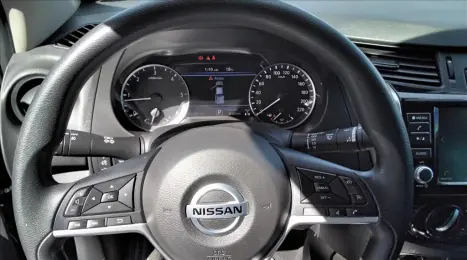 NISSAN Frontier 2.3 ATTACK CABINE DUPLA 4X4 BI-TURBO DIESEL AUTOMTICO, Foto 13