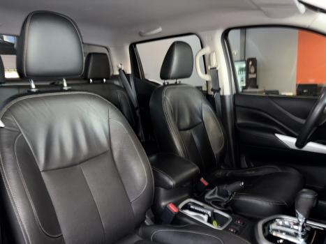 NISSAN Frontier 2.3 16V LE 4X4 CABINE DUPLA BI-TURBO DIESEL AUTOMTICO, Foto 10