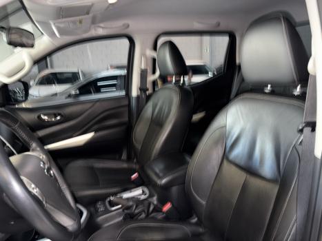 NISSAN Frontier 2.3 16V LE 4X4 CABINE DUPLA BI-TURBO DIESEL AUTOMTICO, Foto 14