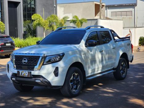NISSAN Frontier 2.3 16V PLATINUM CABINE DUPLA 4X4 BI-TURBO DIESEL AUTOMTICO, Foto 3