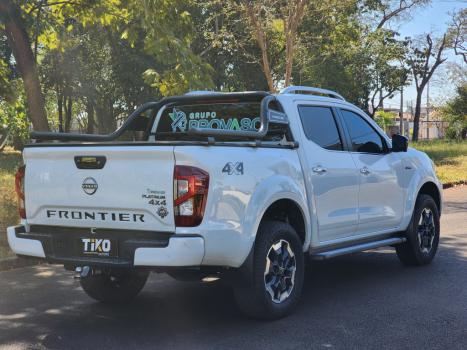 NISSAN Frontier 2.3 16V PLATINUM CABINE DUPLA 4X4 BI-TURBO DIESEL AUTOMTICO, Foto 9
