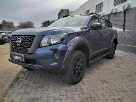 NISSAN Frontier 2.3 ATTACK CABINE DUPLA 4X4 BI-TURBO DIESEL AUTOMTICO, Foto 2