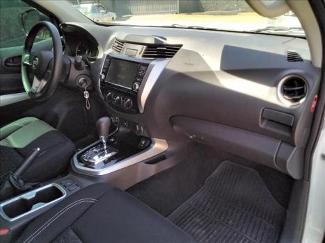 NISSAN Frontier 2.3 ATTACK CABINE DUPLA 4X4 BI-TURBO DIESEL AUTOMTICO, Foto 8
