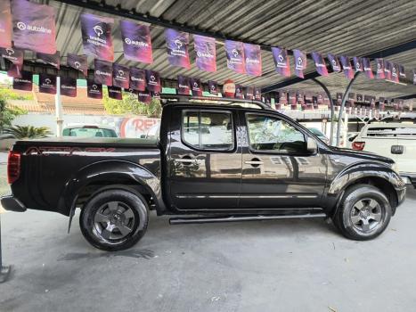 NISSAN Frontier 2.5 SE 4X4 ATTACK TURBO DIESEL CABINE DUPLA, Foto 2