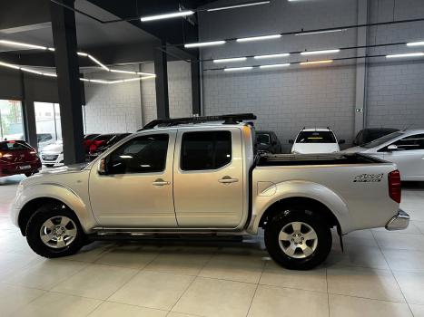 NISSAN Frontier 2.5 4X4 LE CABINE DUPLA TURBO DIESEL AUTOMTICO, Foto 6