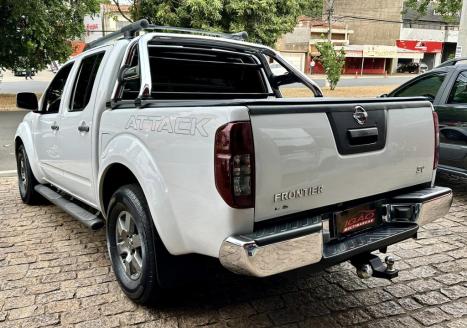 NISSAN Frontier 2.5 16V 4X4 SV ATTACK TURBO DIESEL CABINE DUPLA AUTOMTICO, Foto 6