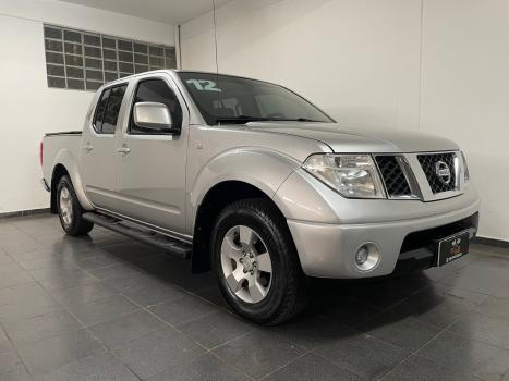 NISSAN Frontier 2.5 SE TURBO DIESEL CABINE DUPLA, Foto 3