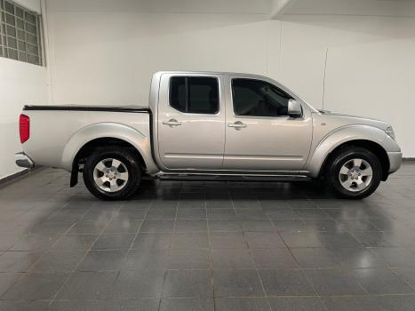 NISSAN Frontier 2.5 SE TURBO DIESEL CABINE DUPLA, Foto 4