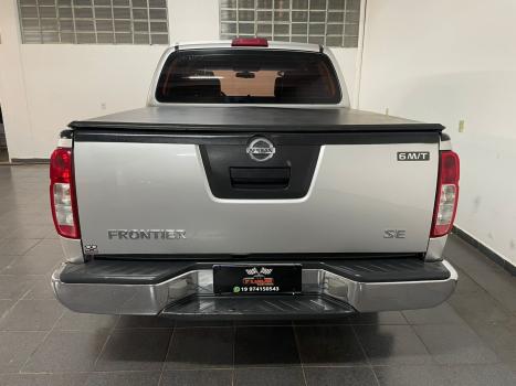 NISSAN Frontier 2.5 SE TURBO DIESEL CABINE DUPLA, Foto 6