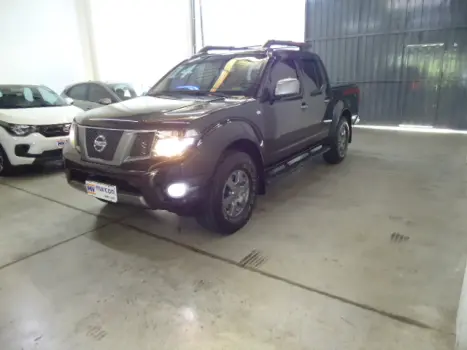 NISSAN Frontier 2.5 16V 4X4 SV ATTACK TURBO DIESEL CABINE DUPLA, Foto 2