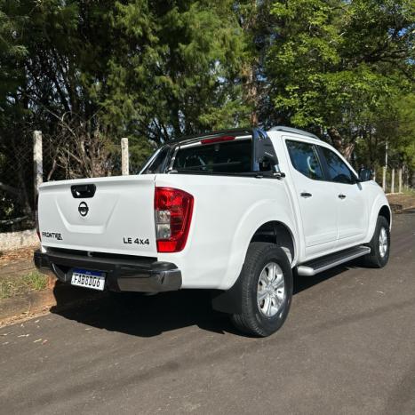 NISSAN Frontier 2.5 LE ATTACK 4X4 TURBO DIESEL CABINE DUPLA AUTOMTICO, Foto 4