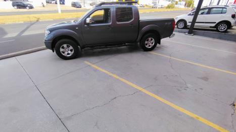 NISSAN Frontier 2.5 4X4 LE CABINE DUPLA TURBO DIESEL AUTOMTICO, Foto 5