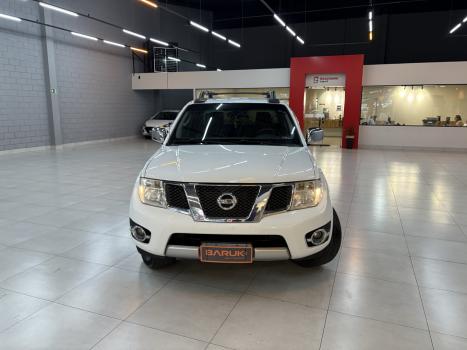 NISSAN Frontier 2.5 SL 4X4 TURBO DIESEL CABINE DUPLA AUTOMTICO, Foto 3