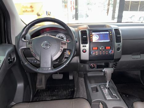 NISSAN Frontier 2.5 SL 4X4 TURBO DIESEL CABINE DUPLA AUTOMTICO, Foto 12