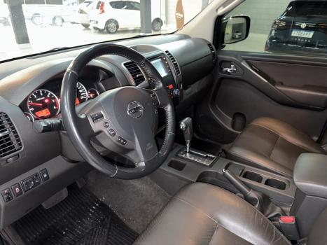 NISSAN Frontier 2.5 SL 4X4 TURBO DIESEL CABINE DUPLA AUTOMTICO, Foto 14