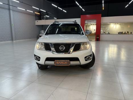 NISSAN Frontier 2.5 SL 4X4 TURBO DIESEL CABINE DUPLA AUTOMTICO, Foto 17