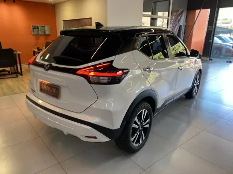 NISSAN Kicks 1.6 16V 4P FLEXSTART EXCLUSIVE XTRONIC AUTOMTICO CVT, Foto 9