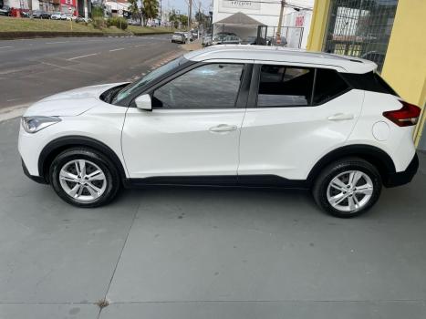 NISSAN Kicks 1.6 16V 4P FLEXSTART S X-TRONIC AUTOMTICO CVT, Foto 4