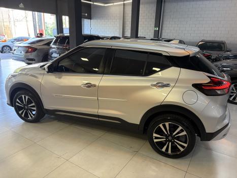 NISSAN Kicks 1.6 16V 4P FLEXSTART EXCLUSIVE XTRONIC AUTOMTICO CVT, Foto 6
