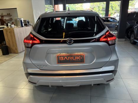 NISSAN Kicks 1.6 16V 4P FLEXSTART EXCLUSIVE XTRONIC AUTOMTICO CVT, Foto 8