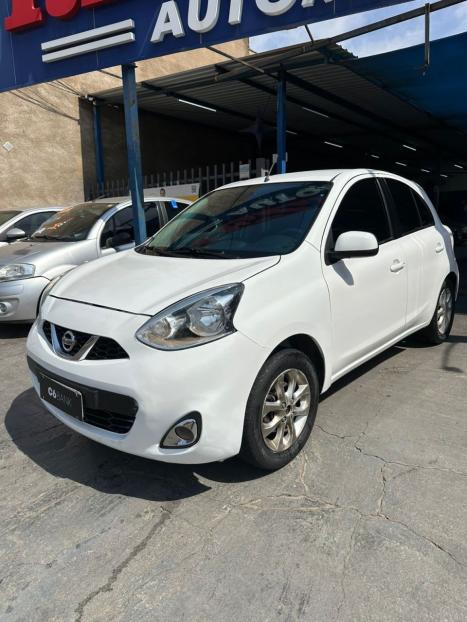 NISSAN March 1.0 16V 4P FLEX, Foto 2