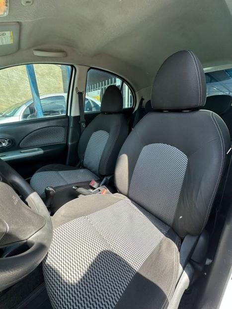 NISSAN March 1.0 16V 4P FLEX, Foto 4