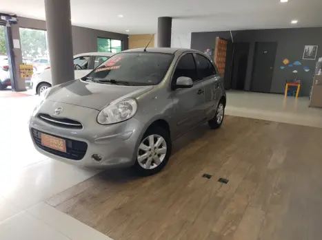 NISSAN March 1.6 16V 4P SV FLEX, Foto 17