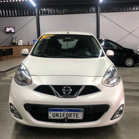 NISSAN March 1.6 16V 4P SV FLEX, Foto 2