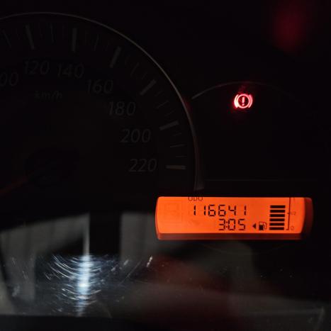 NISSAN March 1.6 16V 4P SL FLEX AUTOMTICO CVT, Foto 8