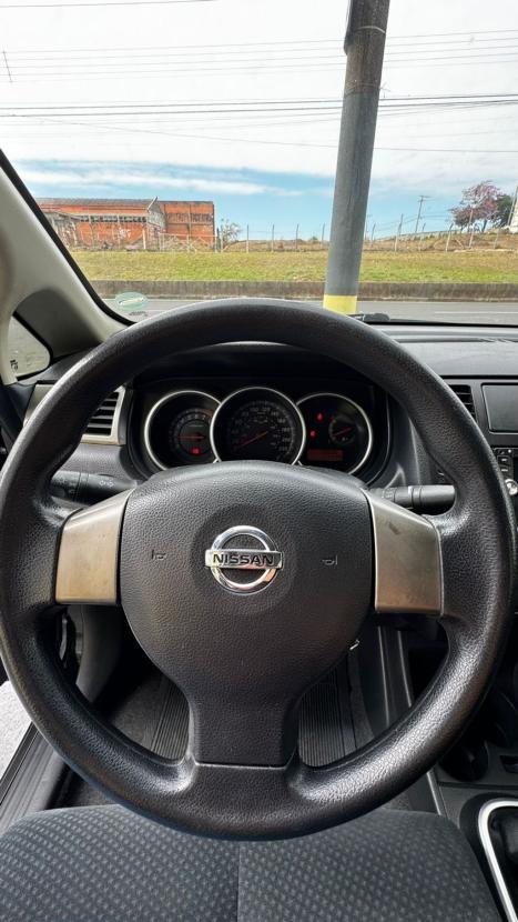 NISSAN Tiida Sedan 1.8 16V 4P FLEX, Foto 10